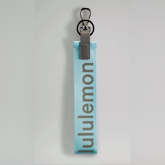 Lululemon Never Lost Keychain - Picture 1 of 3